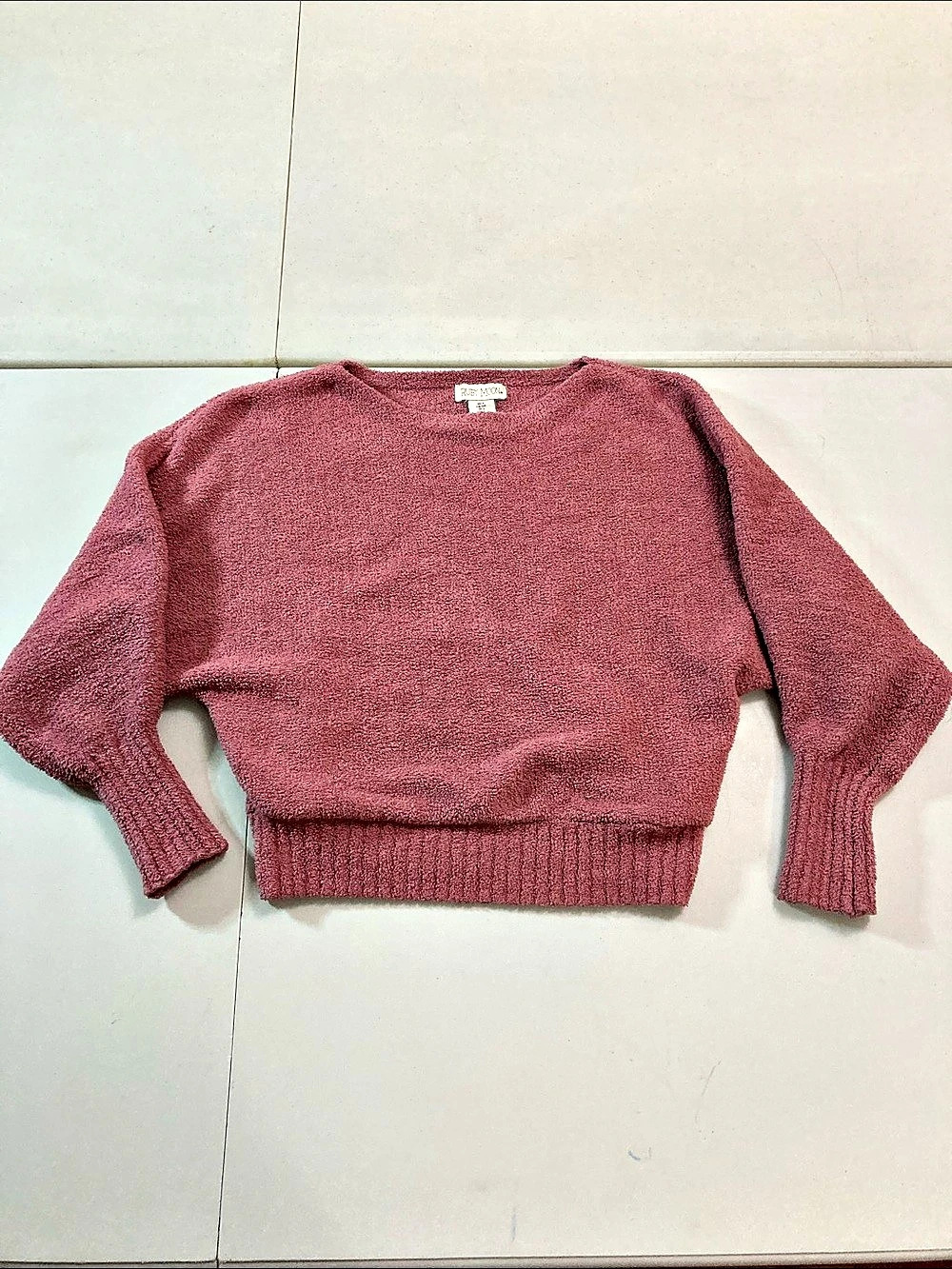 Ruby Moon Fleece Crewneck Sweater in Pink Size Small Like New